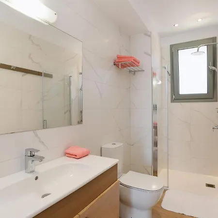 Paleos Hillside By Villa *