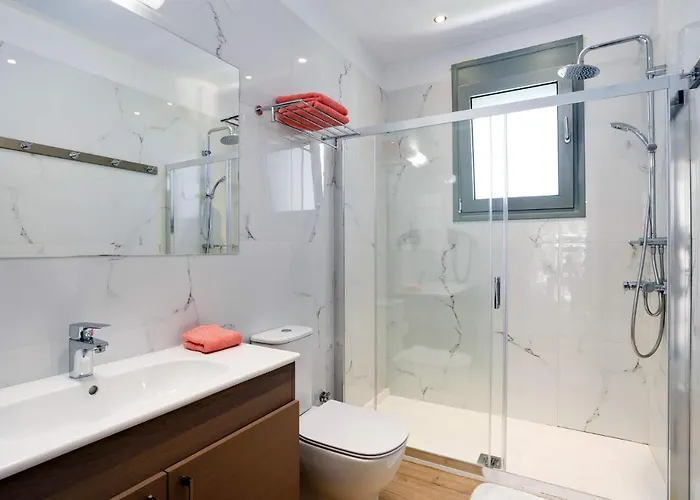 Villa Paleos Hillside By