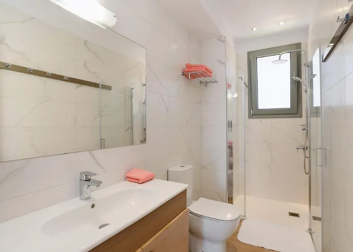 Paleos Hillside By فيلة *