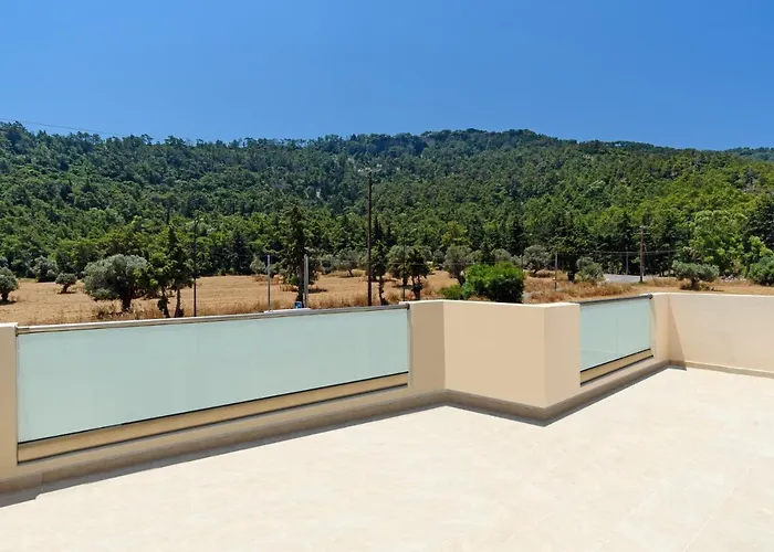 فيلة Paleos Hillside By إياليسوس